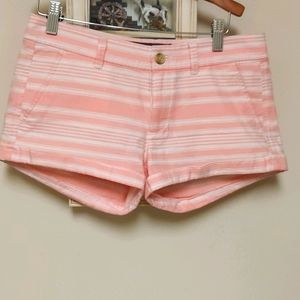 Abercrombie & First Women's Short Size 25